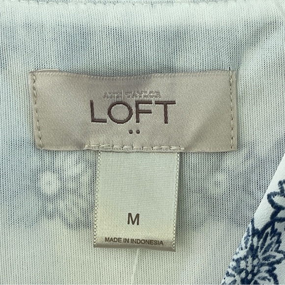 LOFT Blue White Floral Stripe Chiffon Hem Layered Cami Tank Top Size M NWT - Picture 3 of 11